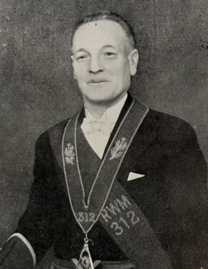 1952-53 Robert G. Wilson