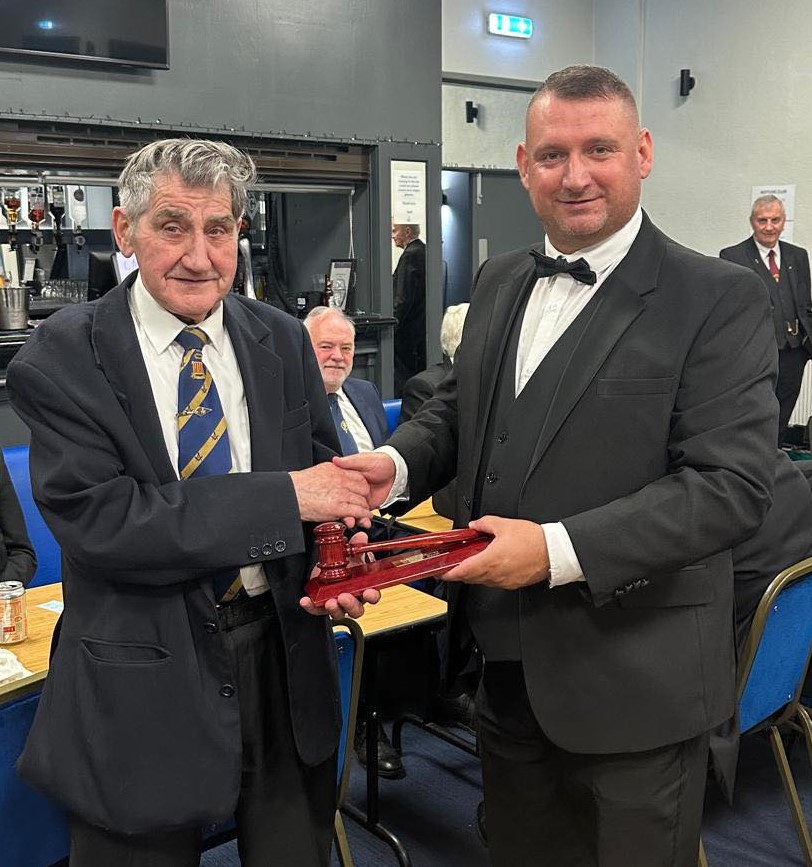 RWM Bro. Chris Black (right) presents the Stirlingshire gavel to Bro. Alexander (Monty) Montgomery PM